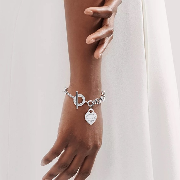 Tiffany & Co. Jewelry - Tiffany & Co. Return to Tiffany Heart Tag Toggle Bracelet Silver